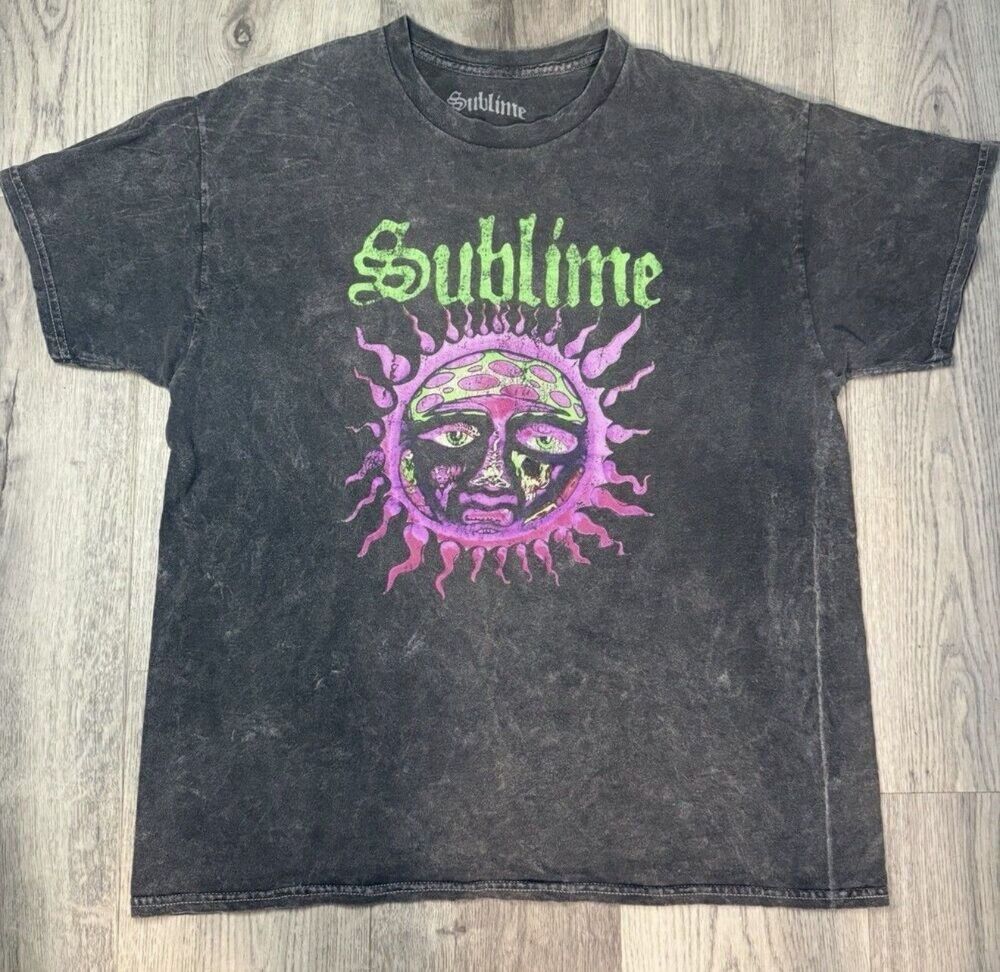 Sublime logo Sun Graphic Band T-shirt stretch Women’s size Large Long Beach Ca
